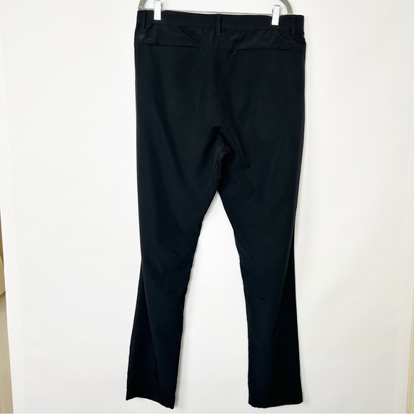 Fabletics men’s stretch athletic pants black - Picture 7 of 10